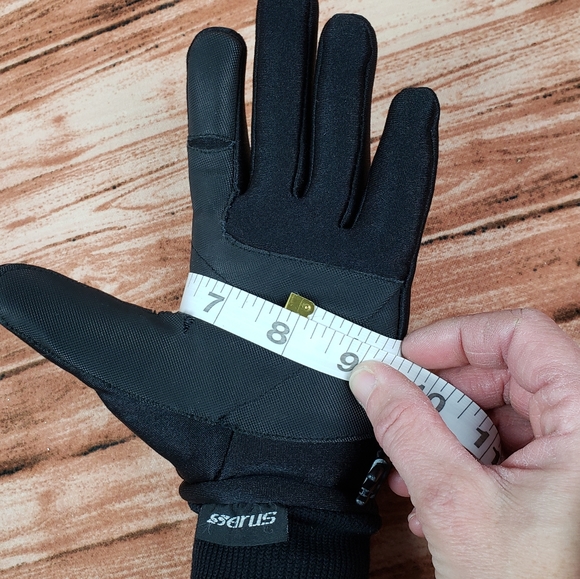 Womens Serius All Weather Gloves - Picture 11 of 11